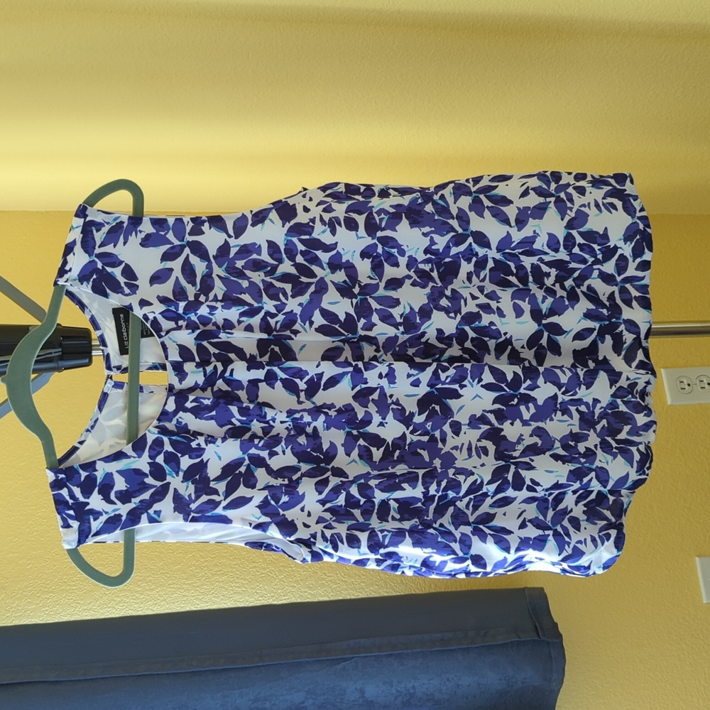 Cute Sleeveless Career Blouse